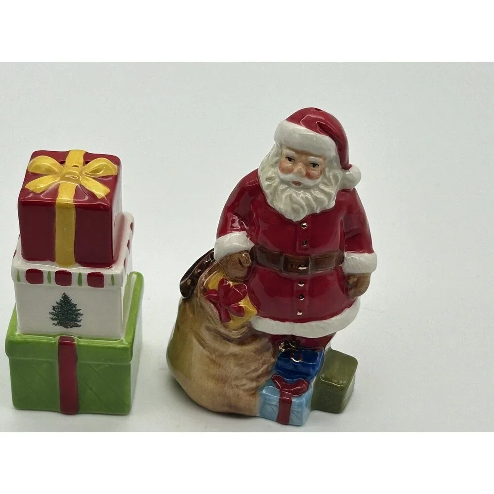Spode Christmas Tree Santa & Gift Box Salt Pepper Shakers w/ Box Holiday